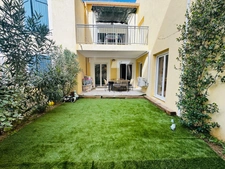 Appartement avec jardin privatif à vendre 3 pièces COGOLIN (83)
