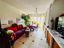 Appartement 4 pièces – Dernier étage, lumineux et au calme