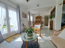 Maison atypique en parfait état...