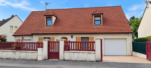 Maison à vendre 7 pièces COURMELLES (02)