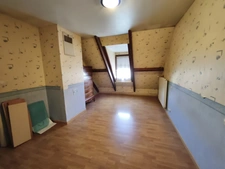 À VENDRE – Maison familiale 6 pièces de 133 m² avec sous-sol complet sur 2 332 m² de terrain – Juvignies (60112)