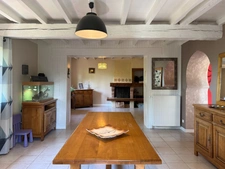 MAISON T6 240 M2