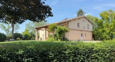 MAISON T6 240 M2