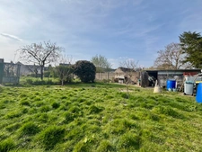 Terrain constructible à vendre à CHEVILLY (45)