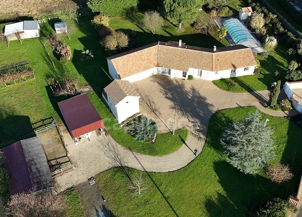 À vendre – Maison familiale de 156 m² avec prestations rares.