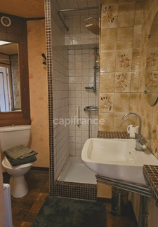 Maison ancienne 6 pièces PARTHENAY (79)