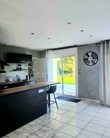 À vendre – Maison familiale de 156 m² avec prestations rares.