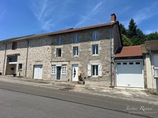 Belle maison de caractère rénovée avec grands volumes et cadre verdoyant