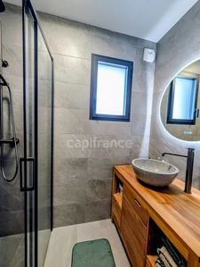 Maison contemporaine 5 pièces à vendre LANDERNEAU rive Sud (29)