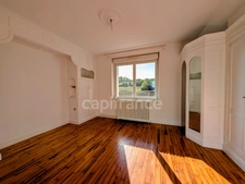 LANDERNEAU, MAISON FAMILIALE HORS LOTISSEMENT, 5 CHAMBRES, REZ DE JARDIN, GRANDE TERRASSE