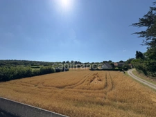 LANDERNEAU, MAISON FAMILIALE HORS LOTISSEMENT, 5 CHAMBRES, REZ DE JARDIN, GÉOTHERMIE, POELE