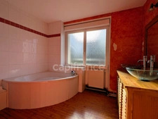 LANDERNEAU, MAISON FAMILIALE HORS LOTISSEMENT, 5 CHAMBRES, REZ DE JARDIN, GRANDE TERRASSE