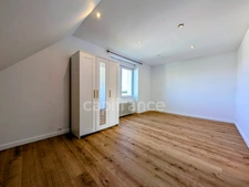 LANDERNEAU, MAISON FAMILIALE HORS LOTISSEMENT, 5 CHAMBRES, REZ DE JARDIN, GRANDE TERRASSE