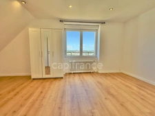 LANDERNEAU, MAISON FAMILIALE HORS LOTISSEMENT, 5 CHAMBRES, REZ DE JARDIN, GÉOTHERMIE, POELE