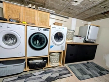 GUIPAVAS – Maison familiale non mitoyenne – 5 chambres – Rénovation complète – Écoles et commerces à pied