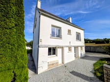LANDERNEAU, MAISON FAMILIALE HORS LOTISSEMENT, 5 CHAMBRES, REZ DE JARDIN, GRANDE TERRASSE
