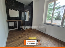 Grand Studio refait à neuf à Ceyrat – 27,83 m² avec cave 