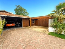 Anglet – Cinq Cantons | Character House 1920 + independent studio – 190 sqm – Patio with pool
