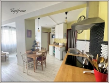 Appartement à vendre 3 pièces. Ascenseur. A coté de la gare RER + 1 place de stationnement