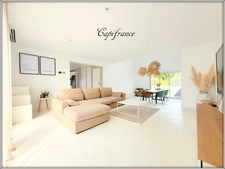 Magnifique maison contemporaine à vendre 7 pièces.
