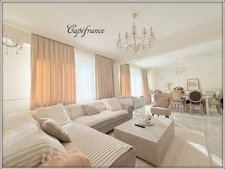 Maison à vendre 7 pièces  5 chambres, 3 salles d'eau, 3 wc....