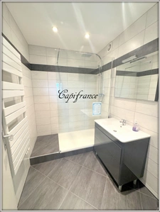 Local/bureau ou apt de 81 m²