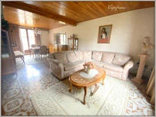 Dpt  (93), à vendre  maison P8 de 165 m² + dépendance + atelier extérieur