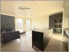 Appartement à vendre 3 pièces   balcon + place de parking sous-sol