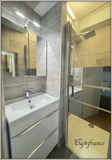 Maison à vendre 7 pièces  sous-sol.  