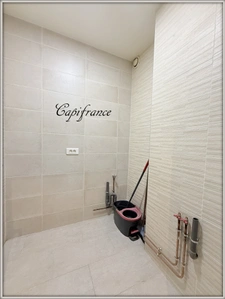 Appartement à vendre 4 pièces HYPER CENTRE. GARE A 4 mn a pied + 1 double box pour 2 voitures
