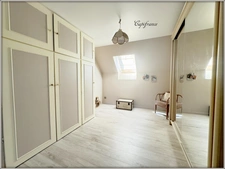 Maison à vendre 5 pièces + 3 places de stationnement 