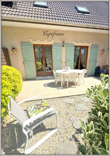 Maison à vendre 5 pièces + 3 places de stationnement 
