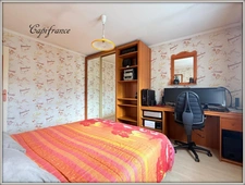 Maison à vendre 5 pièces  95 m²  sous-sol total. 
