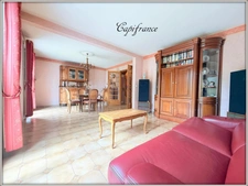 Maison à vendre 5 pièces  95 m²  sous-sol total. 