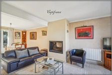 Maison à vendre 7 pièces  sous-sol.  