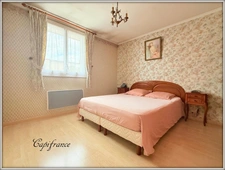 Maison à vendre 5 pièces  95 m²  sous-sol total. 