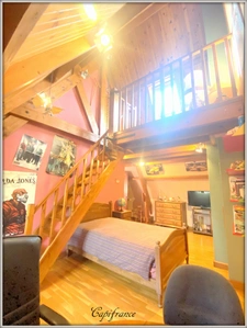 Dpt  (93), à vendre  maison P6 de 255 m² - Terrain de 808,00 m² 