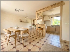 Maison à vendre 5 pièces  sous-sol en partie aménagée.
