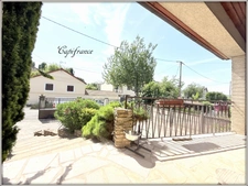Maison à vendre 5 pièces  sous-sol en partie aménagée.