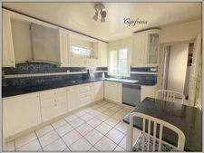 Maison à vendre 6 pièces 100 m² carrez et 120 m² au sol. Grand terrain de 1433 m² !.