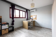 Gujan-Mestras – Local d’activité récent avec habitation indépendante