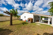 Maison rénovée de plain-pied au calme au Vieux Bourg de Villenave-d'Ornon