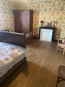 Rare: Beautiful property complex in a picturesque village - House and outbuildings