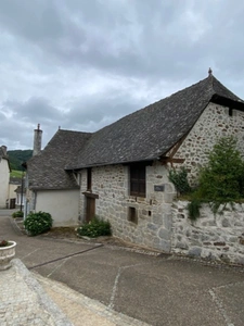 COUP DE COEUR: Maison de village au charme fou...