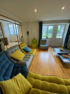 COUP DE COEUR: Maison de village au charme fou...
