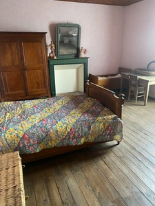 Rare: Beautiful property complex in a picturesque village - House and outbuildings