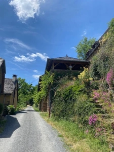 OPPORTUNITE: Grange à transformer  à La Vinzelle (12)