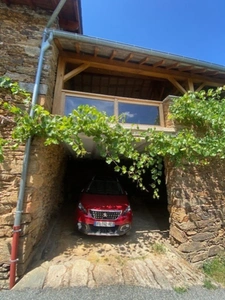 OPPORTUNITE: Grange à transformer  à La Vinzelle (12)