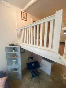 RARE......UNE MAISON: 2 APPARTEMENTS. UNE TERRASSE avec VUE SUR ETANG. PORTE OUVERTE LE SAMEDI 22 AOUT A 10HOO
