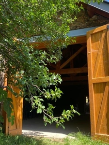 OPPORTUNITE: Grange à transformer  à La Vinzelle (12)